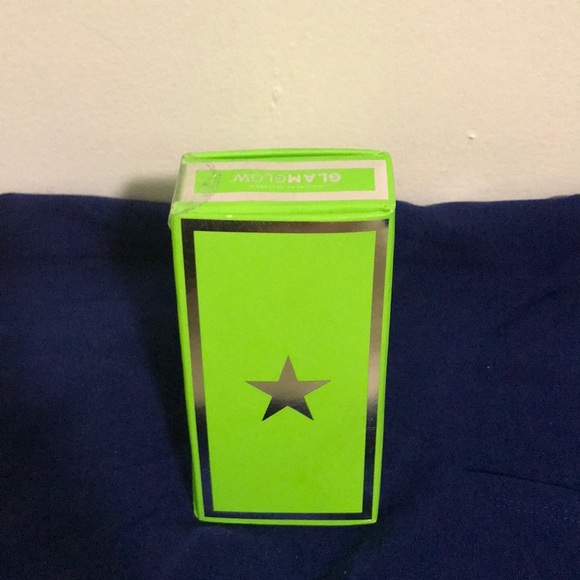 GlamGlow, powermud mask - Picture 12 of 13